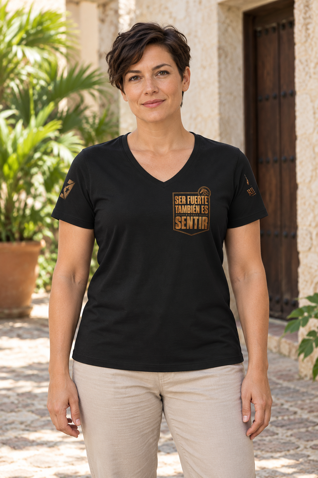 Camiseta Solid Black Blend de mujer RIENDAS ED.004 — mockup original con modelo de IA, vista frontal