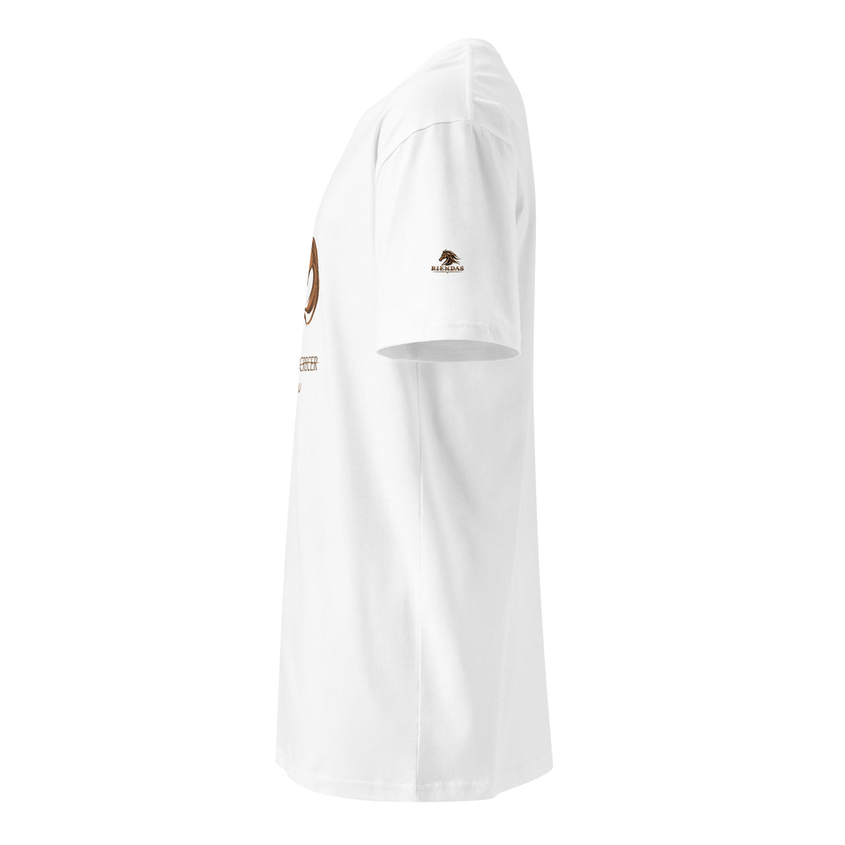Camiseta RIENDAS blanca de hombre. Vista izquierda con el logo de RIENDAS en la manga.